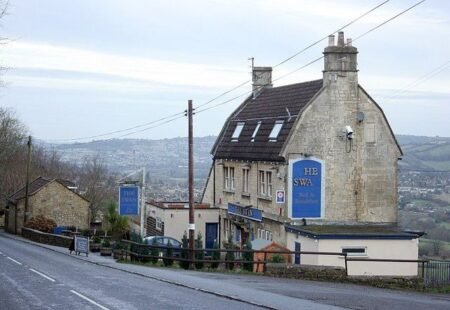 Box kingsdown the swan