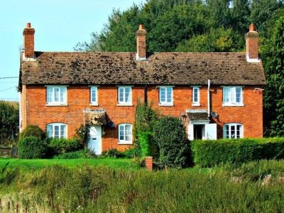 burbage brimslade farm cottages